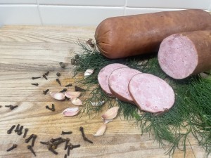 Kiełbasa szynkowa wieprzowa swojska z Roztocza naturalna